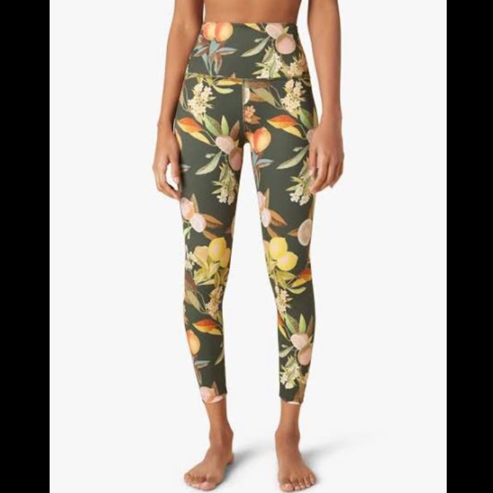 COPY - Beyond Yoga - Lux Print High Waisted Midi Legging - Small